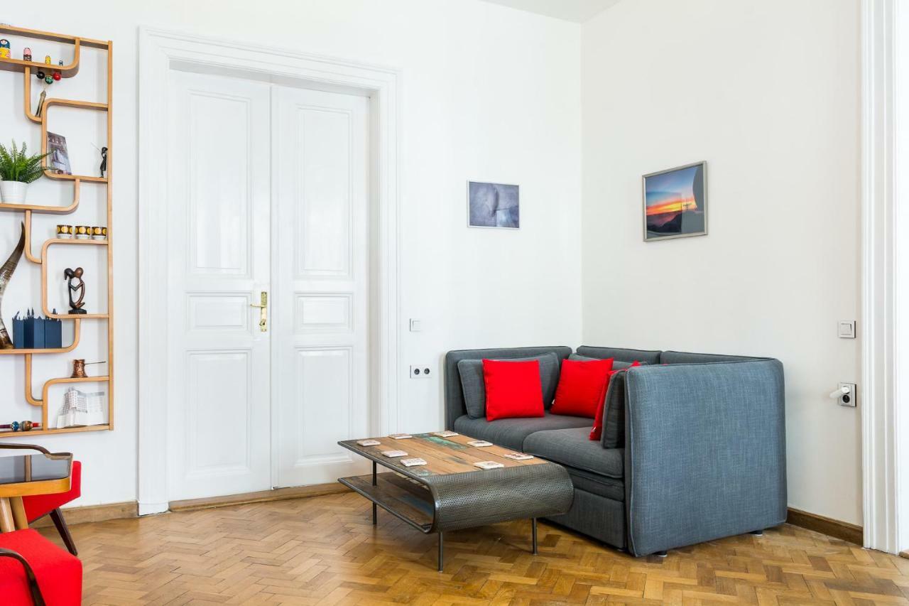 Apartmán Lublanska 12 Praha Exteriér fotografie